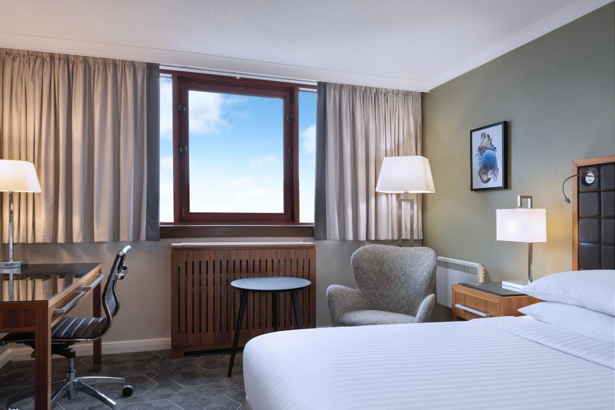 Hotel Delta By Marriott Swansea